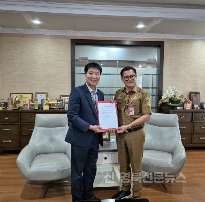 [크기변환]0607 안동시, 세계지방정부 연합 아태지부 회의 참석 (3).jpg