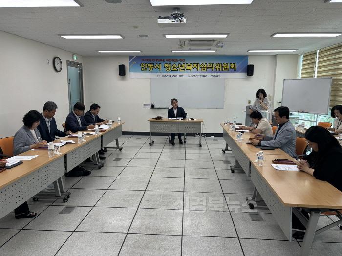 [크기변환]0614 2024년 위기 청소년을 위한 든든한 안전망 구축 (2).jpg