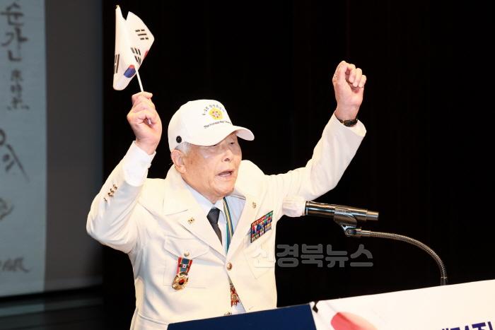 [크기변환]2024 06 25 625전쟁 제74주년 기념식(사회복지과)404.jpg