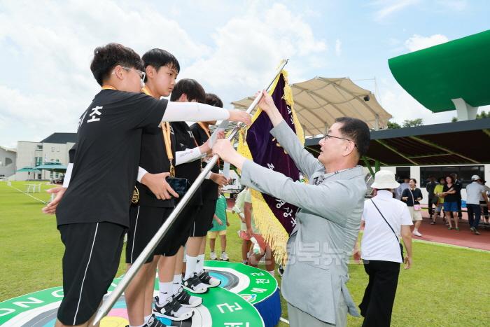 [크기변환]2024 07 26 경상북도지사기 양궁대회 남자초등부 시상식(체육사업소)74.JPG