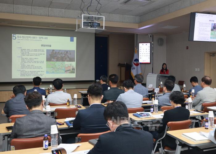 [크기변환]1-3 사진(영양군 청년정책 기본계획 착수보고회 개최).jpg