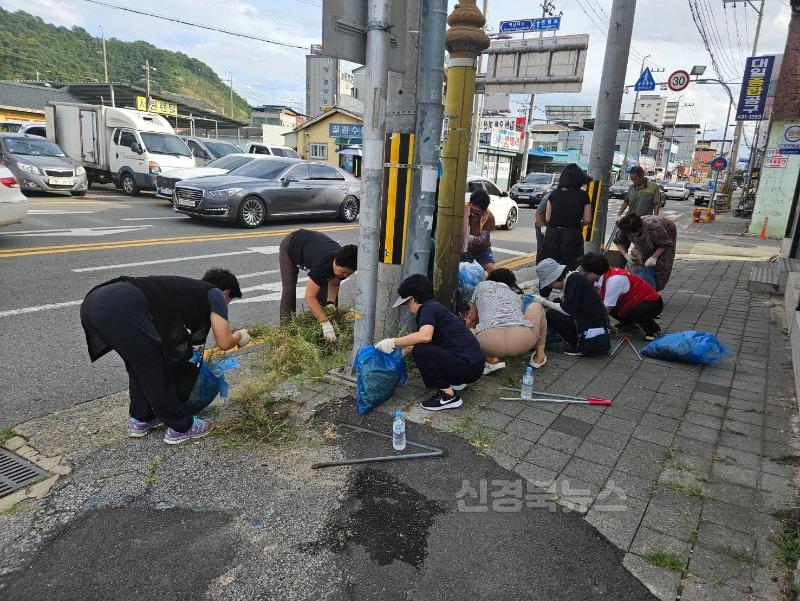 자산동 환경정비 활동 전개(사진2)-자산동.jpg