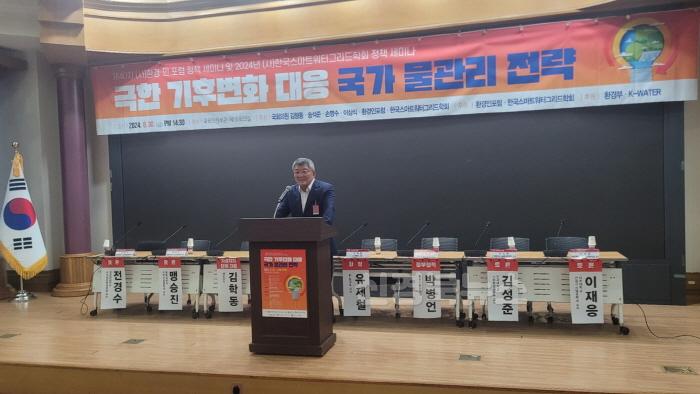 [크기변환](예천군) 김학동 군수 용두천 기후대응댐 건설 위해 발 벗고 나서 (3).jpg