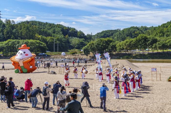 [크기변환]영주-1-1 _2024영주 무섬외나무다리축제_ 현장 전경.jpg