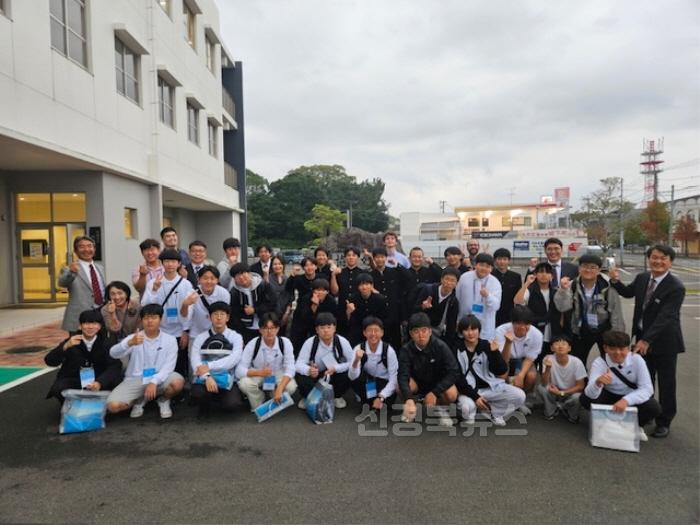 [크기변환][영동중] 2024년 한-일 국제교류(기츠키시립중학교 방문 및 해외 문화 탐방) 사진(1).JPG