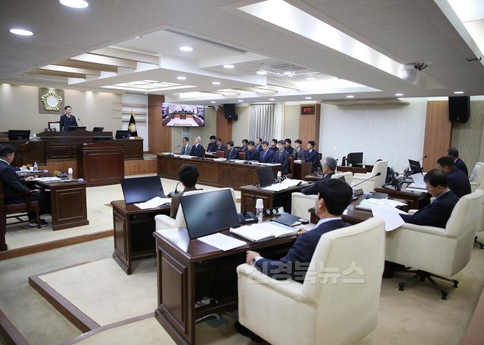 [크기변환]2-2 사진(영양군의회 제299회 정례회).jpg