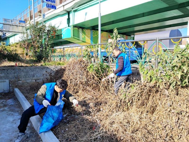 바르게살기운동 자산동 위원회 행복나눔캠페인 실시-자산동(사진2).jpg