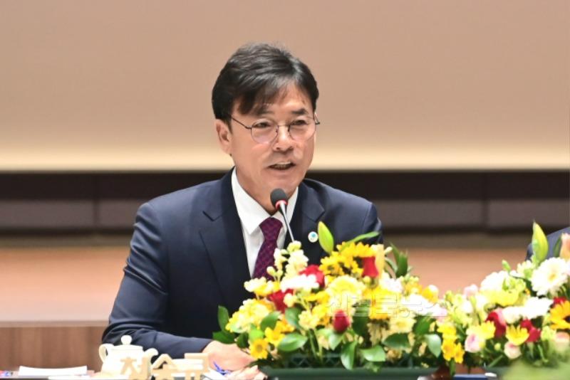 250217보도자료(민선8기 제14차 경상북도시장군수협의회 정기회의, 산소카페 청송에서 개최) (1).jpg
