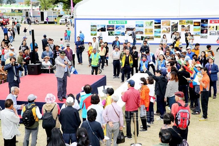 성주군사진(성주참외&생명문화축제기간 참외라운지 운영으로 지역농산물 체험강화)-1.jpg