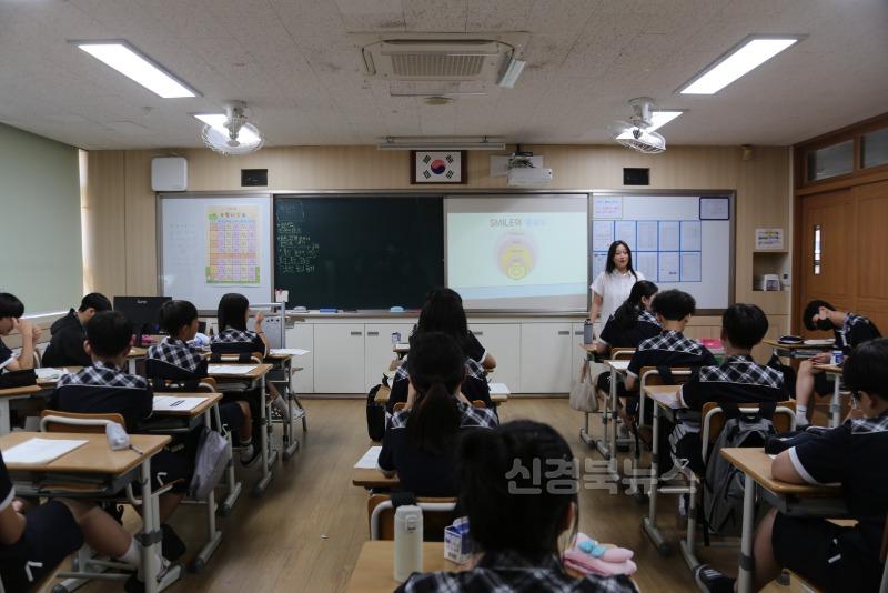 석전중학교_칠곡꿈그림 진로코칭2.JPG