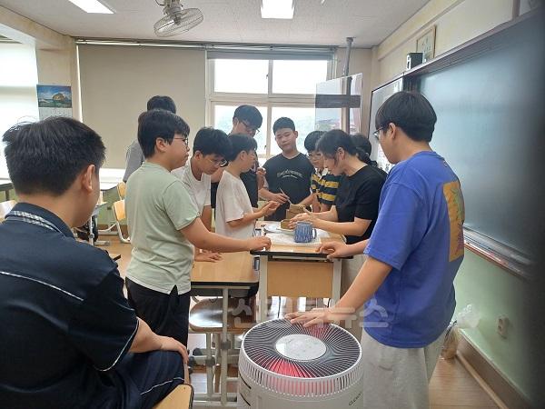 [대도중]2025년 여름방학 으랏차차 한국사 프로그램 사진 (1).jpg