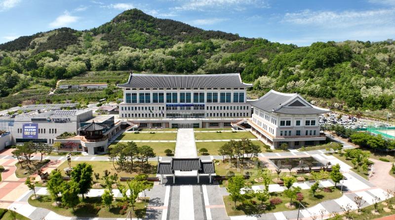 2.경북교육청, 5세 유아 무상교육_보육 전면 시행!!(학부모 부담 경감, 생애 출발선 평등 실현)(전경사진)_01.jpg