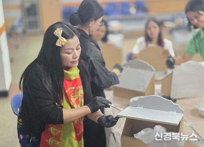 25년 결혼이민여성을 위한 사업(토탈공예 자격증 취득 과정 중)