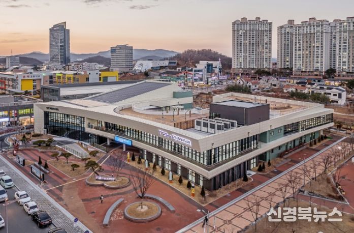 김천시립율곡도서관 전경