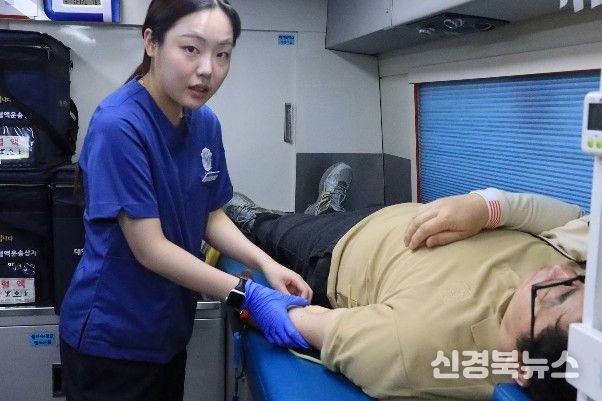 어린이 벼룩시장 헌혈